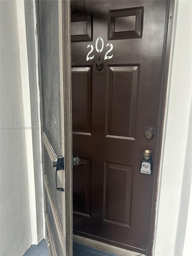 Photo - 213 Lake Pointe Dr Unit 202