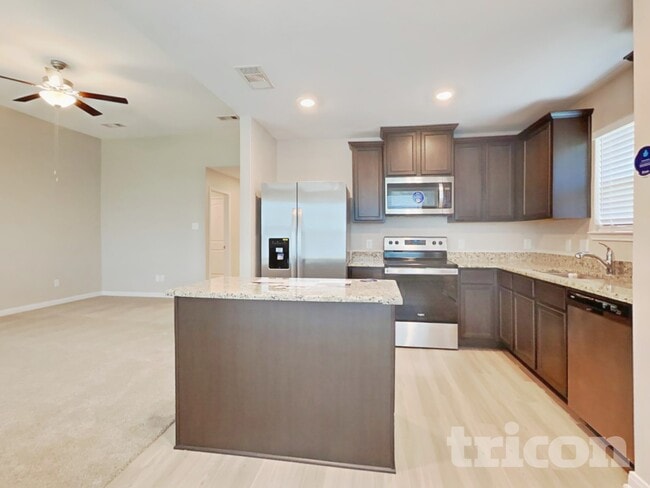 Photo - 7715 Vacek Meadows Loop