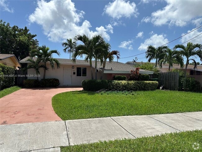 Building Photo - 3241 SW 88th Pl Rental