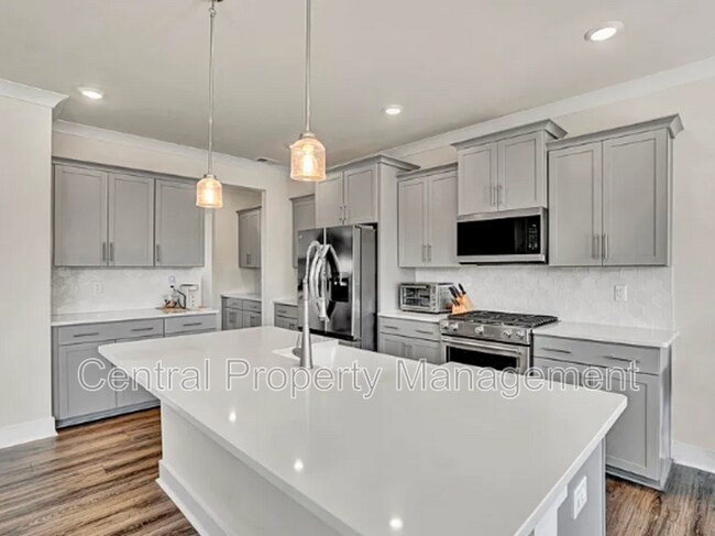 106 Barred Owl Rd