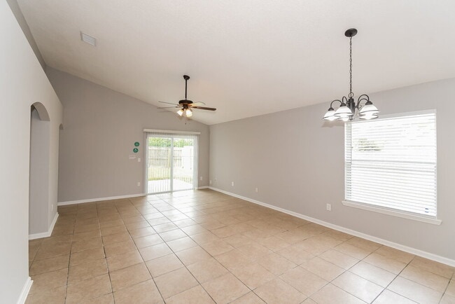 1566 Hope Valley Dr