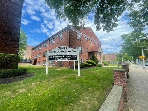 75 N. Arlington Ave
