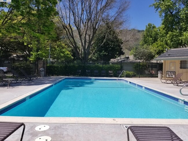 Photo - 2113 Arroyo Ct Unit 1