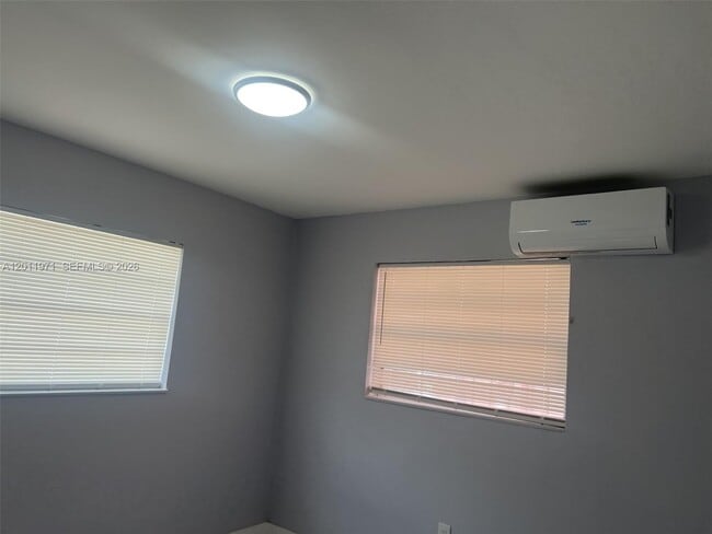Photo - 1067 NW 24th St Unit 1067