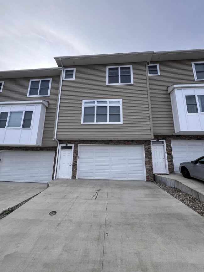 Photo - 104 Pasture Ln