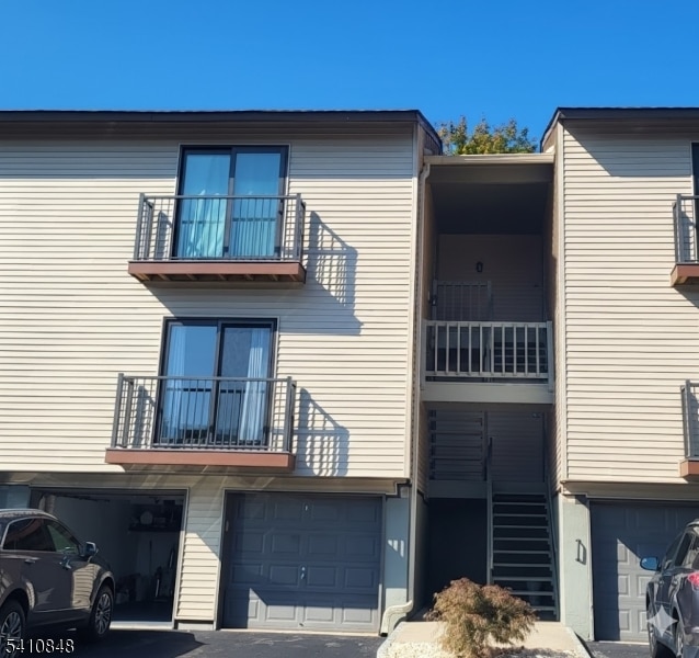 Photo - 1214 Spruce Hills Dr