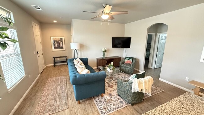 Photo - Fully Furnished Short or Long Term Modern Home