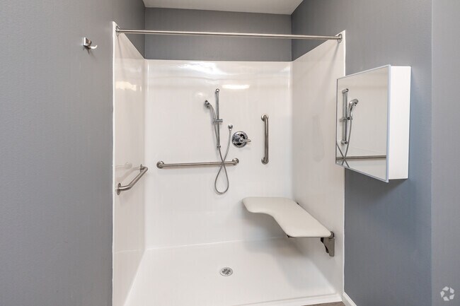 2BR, 1BA - 847SF - Bathroom