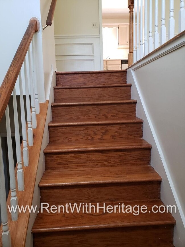 Photo - WOW!!!..AWESOME HOME/ UPGRADES GALLORE / G...