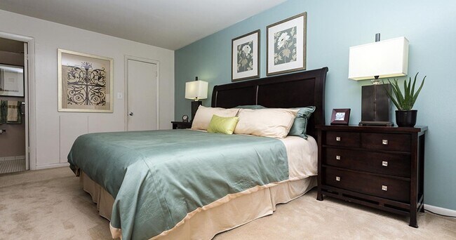 Strathmore House Apartments