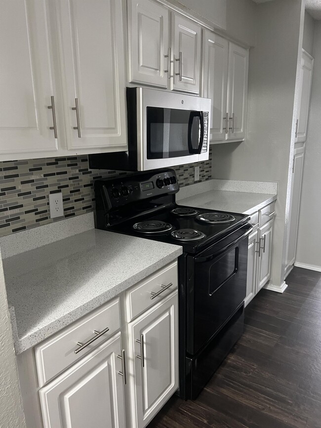 Photo - 5934 Westcreek Dr