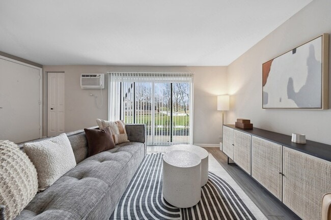 Photo - ReNew Westmont