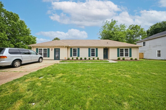 Photo - 2252 Newstead Dr