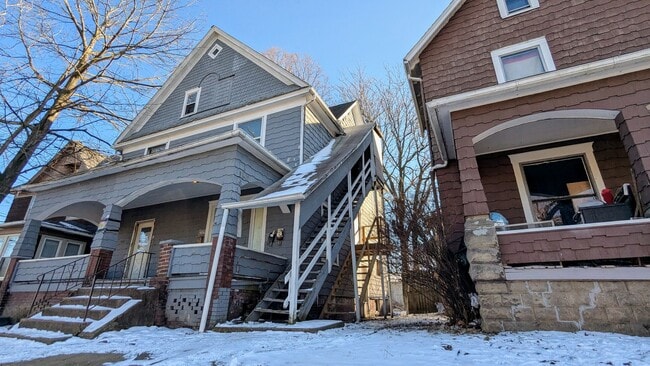 Photo - Schonfeld Holdings, LLC (916 6th St) Unit 2