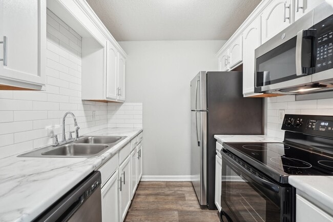3301 Royster Apartments- Kitchen