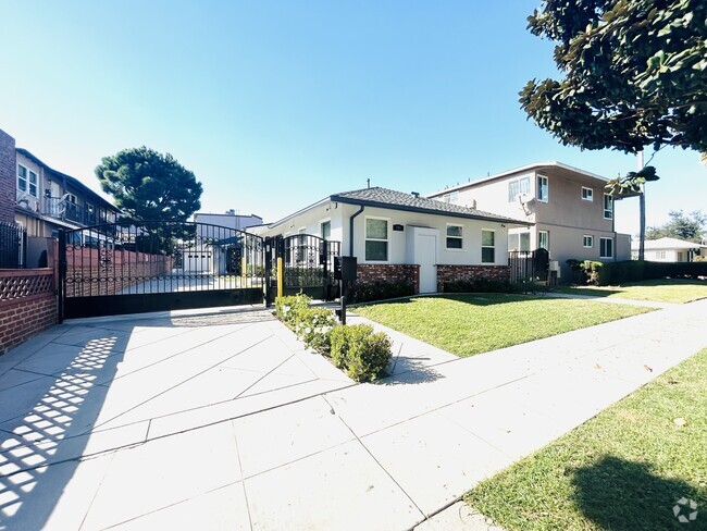 Building Photo - 705 S Almansor St Unit A Rental