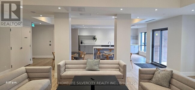 Photo - 55 Clarington Blvd Unit 610