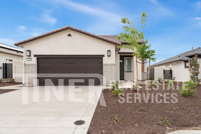 Photo - 2231 Oswego St