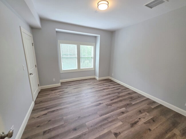 611 Salem St Unit 2