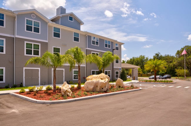 Abigail Court Apartments Exterior