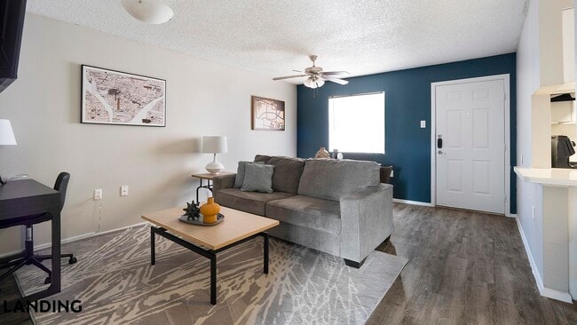 Building Photo - 130 Camino De Oro