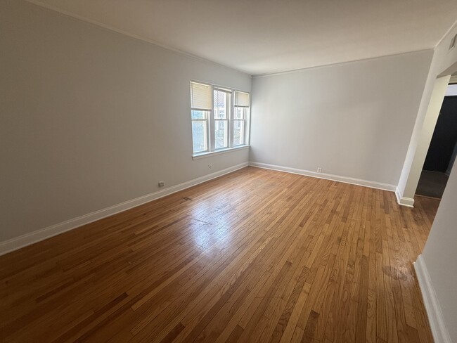 Photo - 7346 N Damen Ave Unit 2