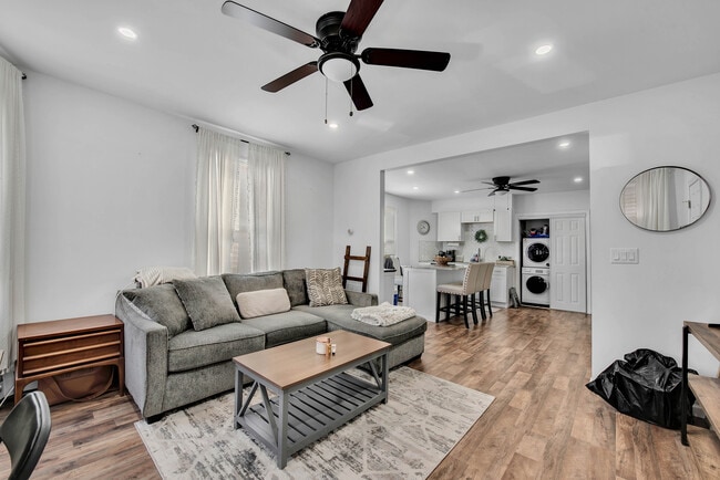 Photo - 40 Pulaski St