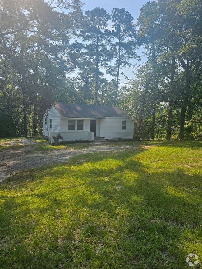 Building Photo - Totally remodeled 2BR Rental