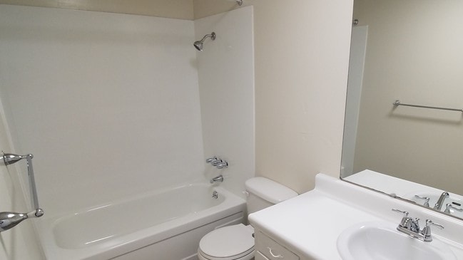 Sequoia Grove Apartments