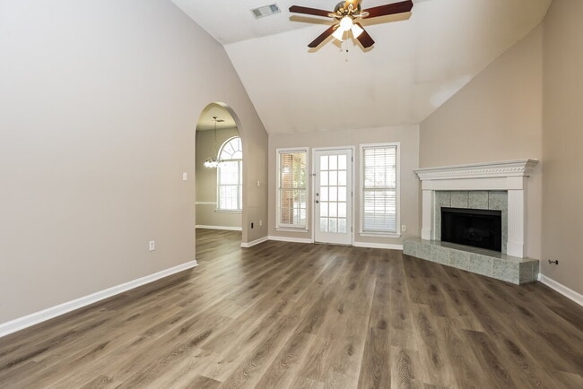 Photo - 7730 Shadow Fork Ln