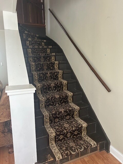 Photo - 412 Fillmore St W