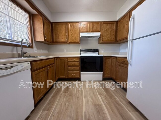 Photo - 535 Oak St Unidad 2