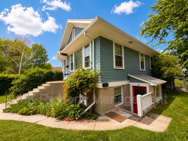 Photo - 2217 1st Ave S