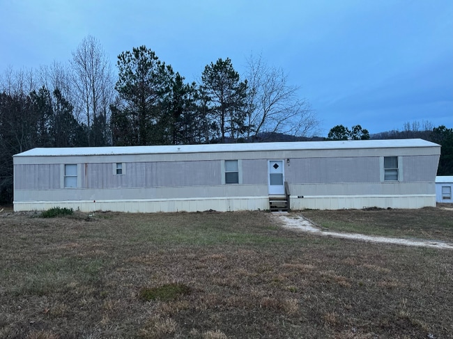 104 Lynn Dr