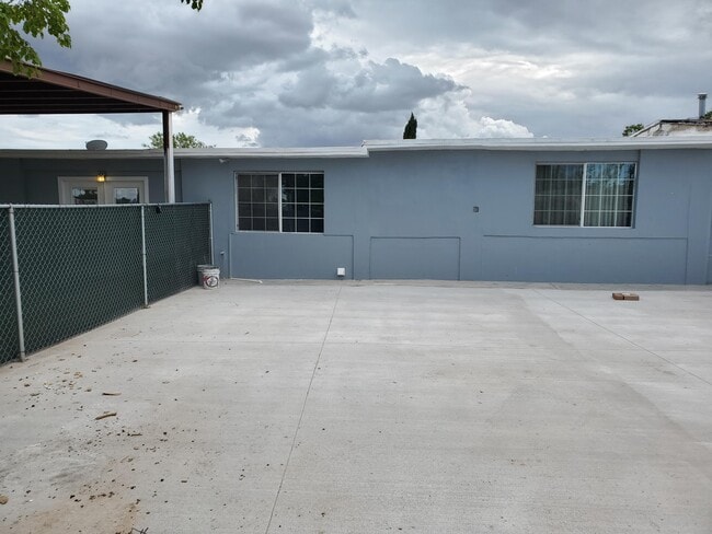 Photo - 14565 Hendrik Dr