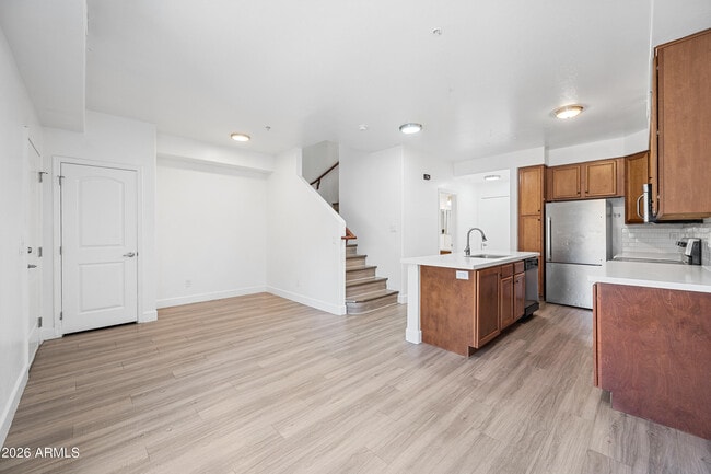 Photo - 4608 W Maryland Ave Unit 1176