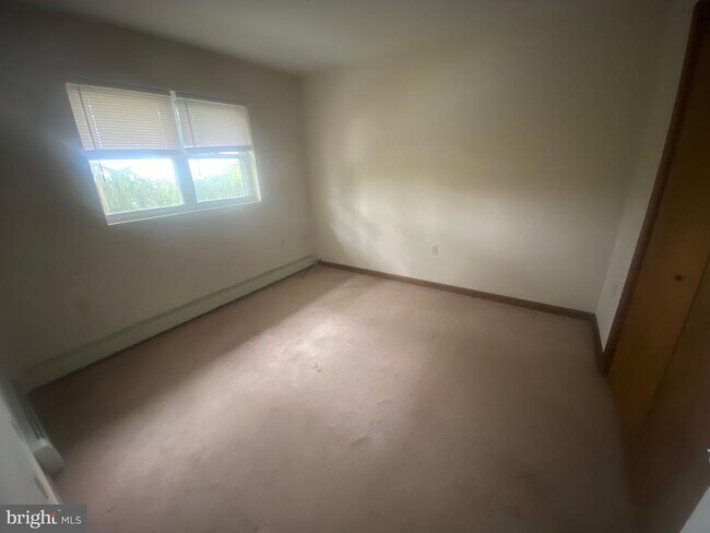 Photo - 429 Smith St Unit 2R