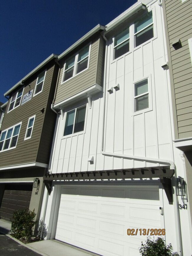 Photo - Luxury Living in Fountaingrove Wine Country/ Excellent location with rare views