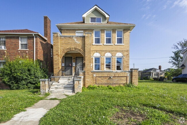 Building Photo - 2952 Waverly St Unit 2W Rental