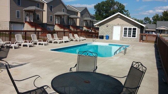 Photo - Carrollwood Village