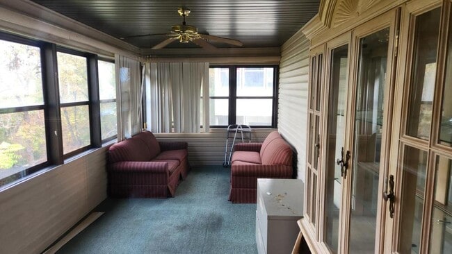 Photo - 1811 Miller Dr