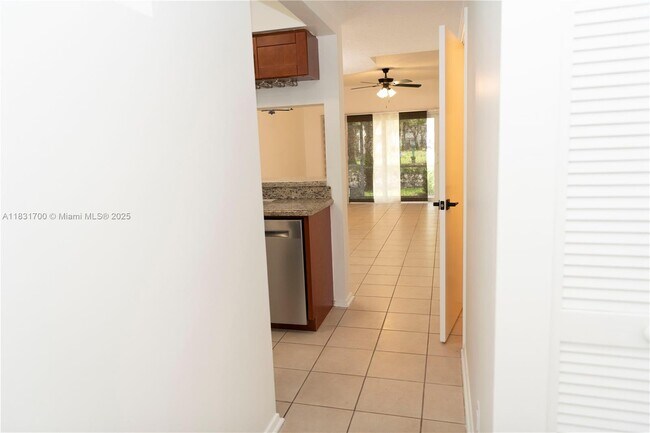 Photo - 150 SW 96th Terrace