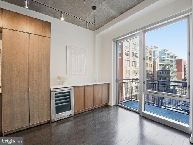 Photo - 1515 15th St NW Unit 401