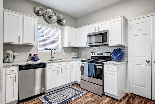 Photo - Regency at First Colony