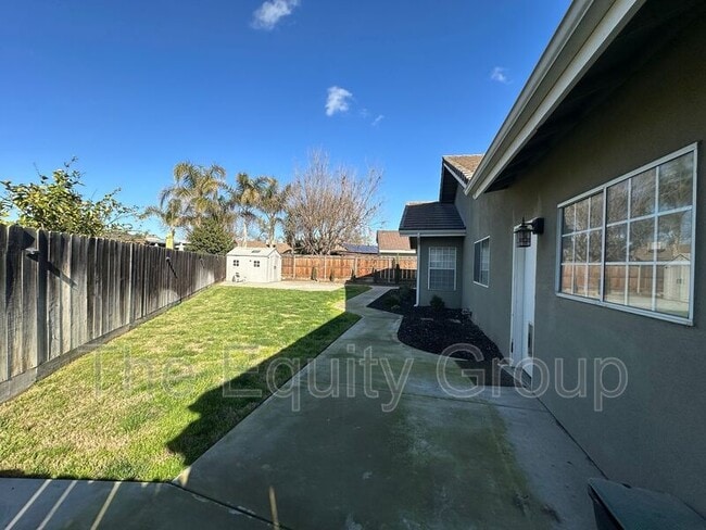 Photo - 540 W Birch Ct