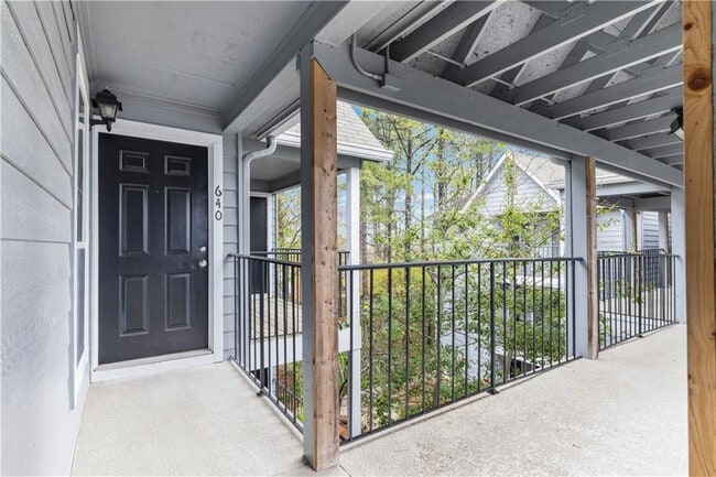 Photo - 640 Granville Ct