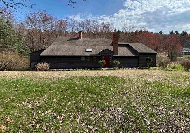 Building Photo - 266 N Haverhill Rd