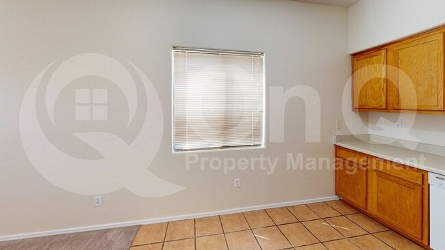 Photo - 4009 N Stone Ave