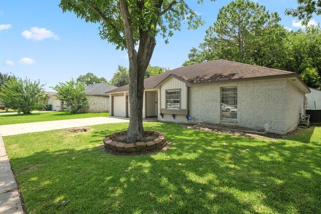 Photo - 12422 White Plains Dr