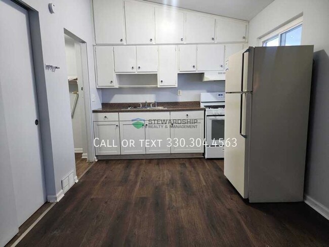 Photo - 1440 Virginia Ave